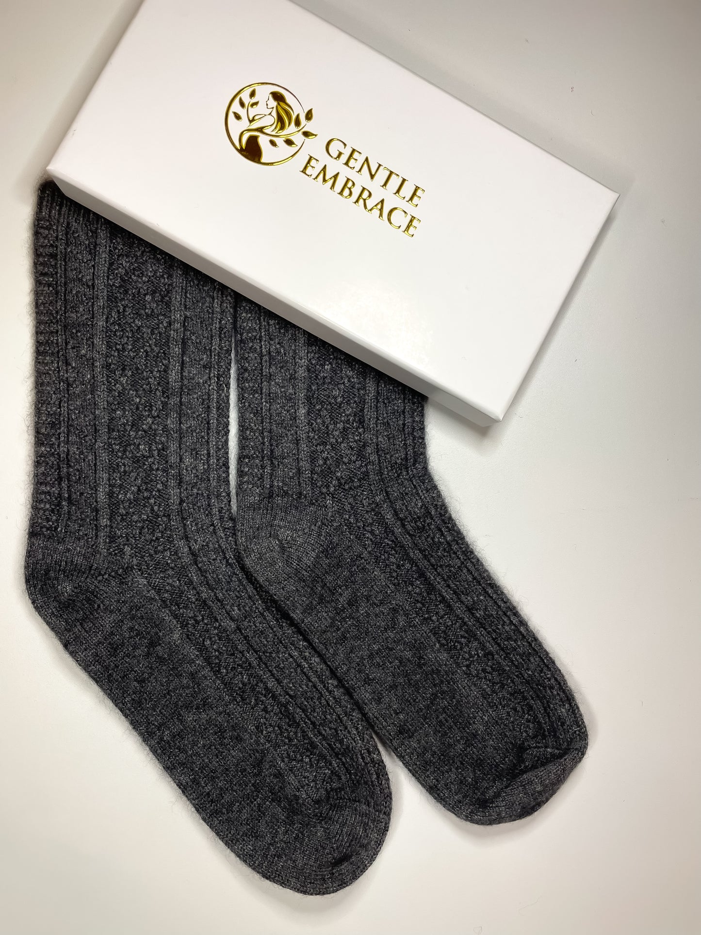 Best Cashmere Socks Women’s – Brown, Black and Charcoal with a Pattern