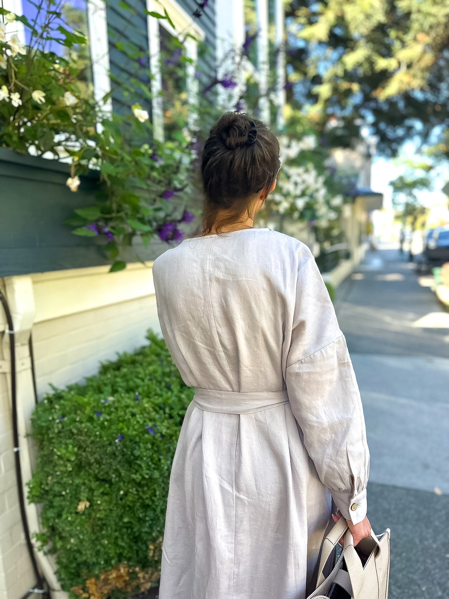 Vintage Linen Light Gray Dress with long Sleeves