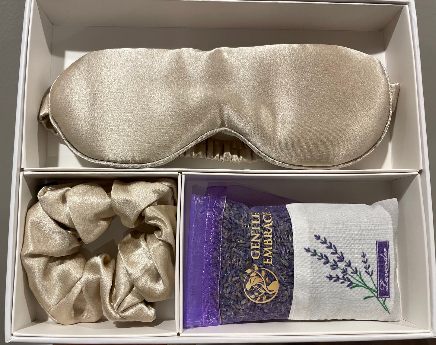 Premium 100% Silk Sleep Set with Lavender Sachet (Silk Eye Mask, Silk Scrunchie & Lavender Sachet)