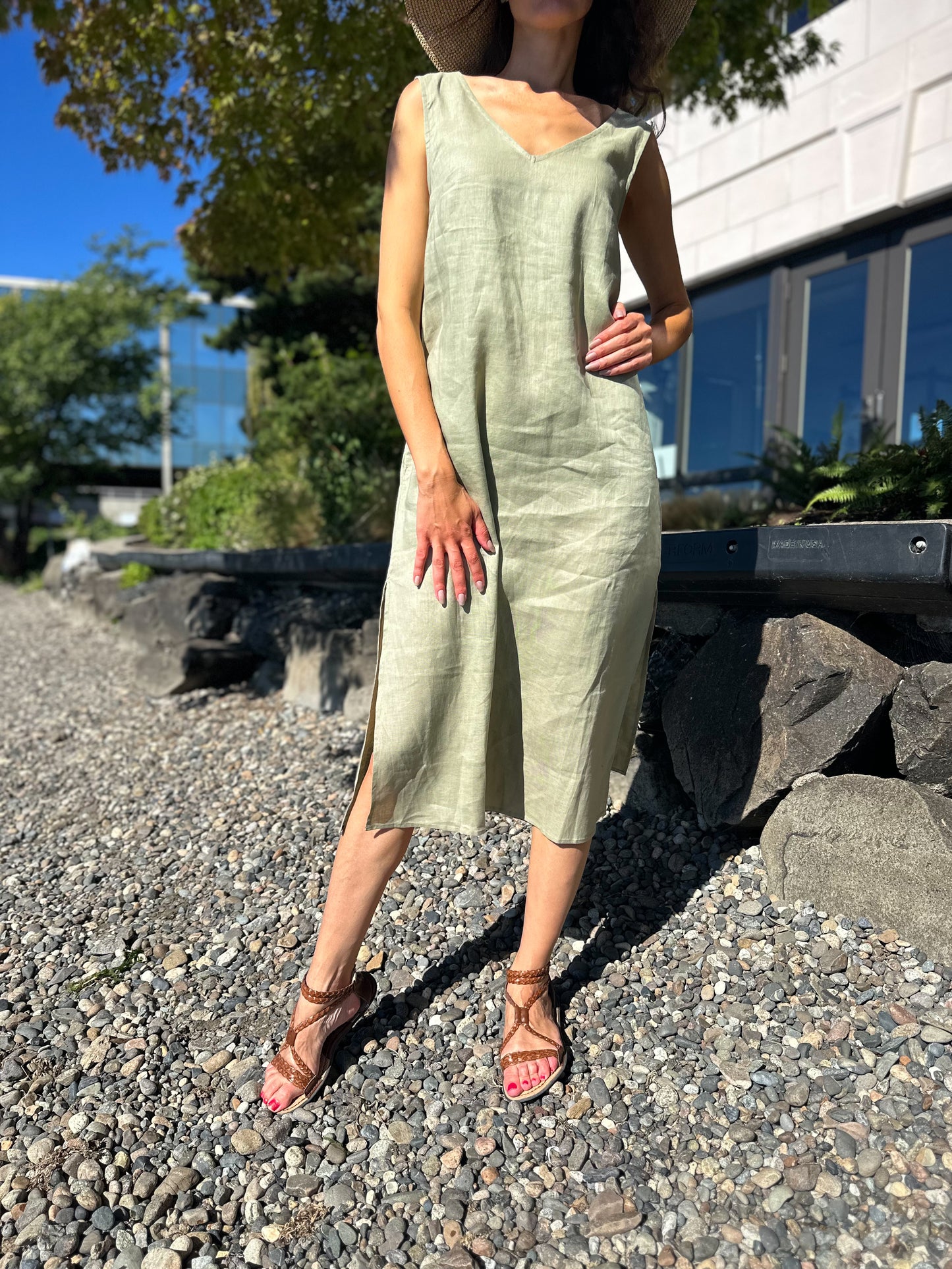 Linen Olive Mid-length Sleeveless Dress