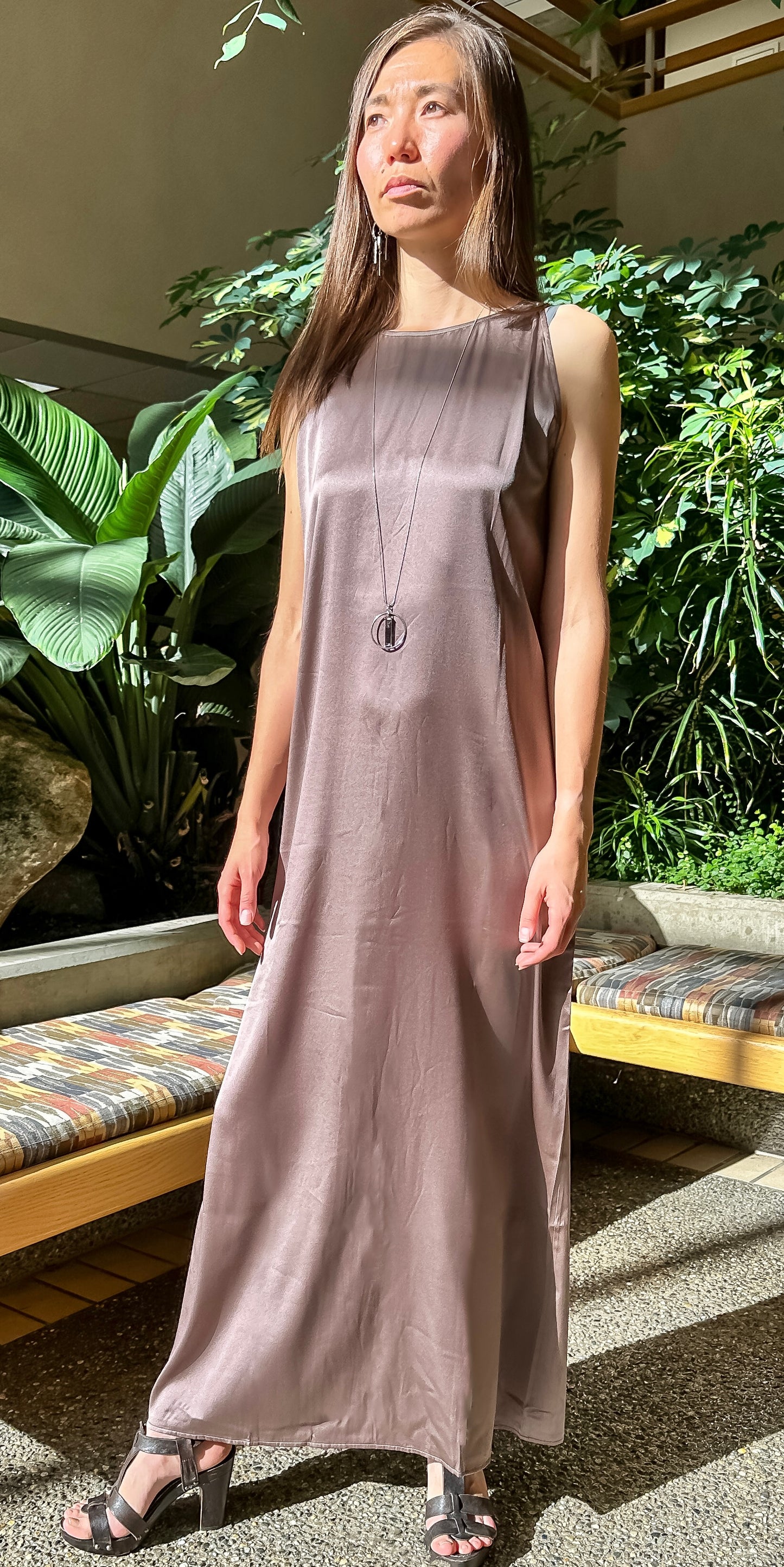 Elegant Metallic Purple Taupe Full-length Silk Dress